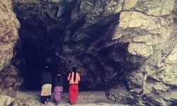 पर्यटकको रोजाइमा तिलागुफा