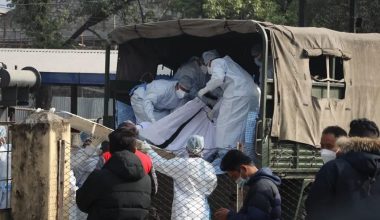पोखराबाट थप एक शव ल्याइयो, त्रिवि अस्पतालमा परीक्षण हुँदै