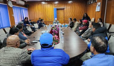 निर्माण उद्योगको समस्या समाधानका लागि पहल गर्ने मन्त्री श्रेष्ठको प्रतिबद्धता