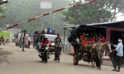 कञ्चनपुरको गड्डाचौकीबाट भित्रिने पर्यटक घटे