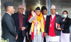 गण्डकी प्रदेश सभामुखद्वारा शपथ ग्रहण