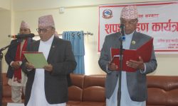 लुम्बिनीका सभामुख र उपसभामुखले लिए शपथ