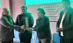 महालक्ष्मी विकास बैंकद्वारा हिरा गिरी जेहेन्दार छात्रवृत्ती वितरण