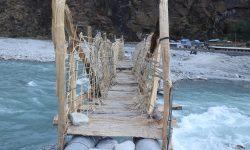 काठको फड्के !