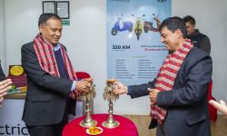 कुलमानले गरे महाराजगञ्जमा गरिमा अटो कन्सर्नको उद्घाटन