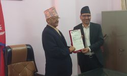 बागमती प्रदेशका मुख्य न्यायाधिवक्ता ज्ञानेन्द्र नेपालद्वारा शपथ