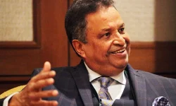 विकासबारे स्थानीयसँग संवाद गर्दै सांसद चौधरी