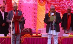 लुम्बिनीमा मुख्यमन्त्री गिरी र दुई मन्त्रीले लिए शपथ