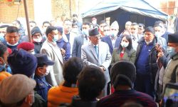 प्रधानमन्त्रीको भेटे विमान दुर्घटनाका मृतकका परिवार