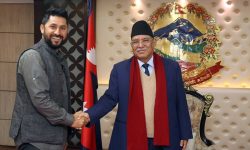 प्रधानमन्त्री दाहाल र रवि लामिछानेबीच भेटवार्ता