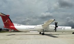 काठमाडौंका लागि नेपालगन्जबाट उडेकाे जहाज झापामा अवतरण