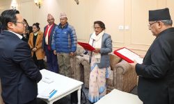 पर्यटन राज्यमन्त्री शिर्पालीले लिइन् शपथ