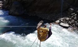 दार्चुलामा तुइनबाट खस्दा एक बालक बेपत्ता