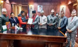 सञ्चारमाध्यमलाई उद्योगको मान्यता दिन प्रधानमन्त्रीसमक्ष आग्रह