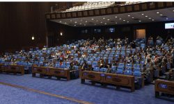 संसद्मा बाधा अड्काउ फुकाउ आदेश पेस