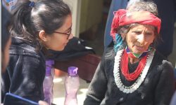 स्वास्थ्य अवस्थाबारे जानकारी लिँदै सांसद गौतम