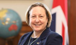 फागुन २४ गते बेलायती विदेश राज्यमन्त्री ट्रेभेलियन नेपाल आउने