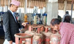 बाँकेमा गुणस्तरहीन सिलिण्डर बिक्री गर्न रोक
