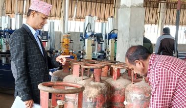 बाँकेमा गुणस्तरहीन सिलिण्डर बिक्री गर्न रोक