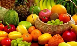 कैदीबन्दीलाई योगासँगै फलफूल वितरण