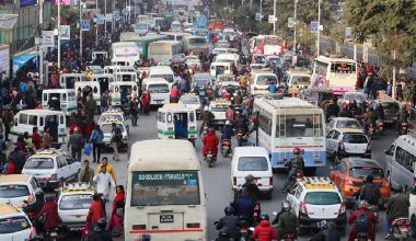 काठमाडाैं उपत्यकामा चल्न थाले सार्वजनिक यातायात