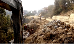 कोसी राजमार्गको निर्माण आधा सकियो