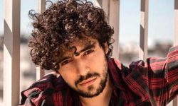 ईरानका शेरविन हाजीपारलाई ग्रामी अवार्ड