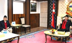 प्रधानमन्त्री दाहाल र एमाले अध्यक्ष ओलीबीच भेटवार्ता