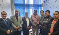 निर्माणाधीन आयोजनालाई प्राथमिकता : मन्त्री खान