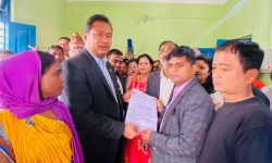 सहकारीमा बेथिती : बचतकर्ताले मन्त्री मोदीलाई बुझाए ज्ञापनपत्र