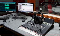 सङ्कटमा मधेसका एफएम रेडियो