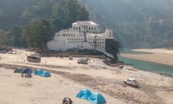 प्रणय दिवसमा प्रेमजोडीको रोजाइ रानीमहल