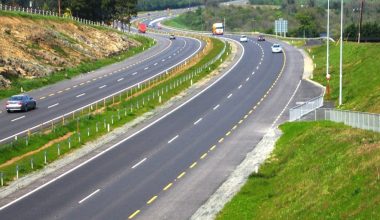 सूर्यविनायक-धुलिखेल सडक : बनेपामा पच्चीस ‘गज’को मापदण्ड