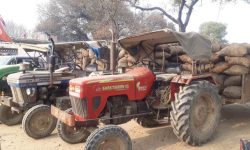 सशस्त्र प्रहरीद्वारा काठको कोईलासहित तीन वटा ट्याक्टर नियन्त्रणमा