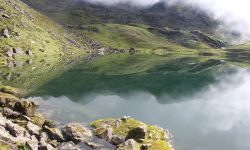 आन्तरिक तथा बाह्य पर्यटकको रोजाइमा भैरवकुण्ड