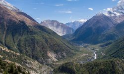 चलायमान बन्दै अन्नपूर्ण पदमार्ग