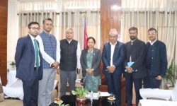 सञ्चारमन्त्री शर्मा र भारतीय राजदुतबिच भेटवार्ता