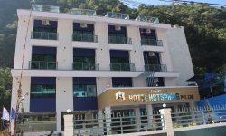 पाहुना पर्खदै बेनीका होटल