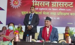 बेलुका बाटो सिधा भएर हिँड्न नसक्ने मान्छे एमाले हुन सक्दैन : अध्यक्ष ओली