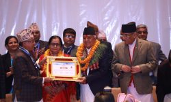 नवनिर्वाचित राष्ट्रपति पौडेललाई प्रमाणपत्र प्रदान