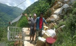 सडकको पहुँचसँगै वैकल्पिक बन्यो ग्राभिटी रोपवे