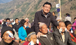 डा. सन्दुक रुइत जन्मभूमि फर्किँदा