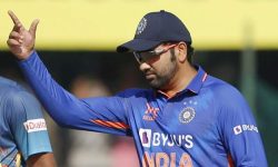 भारतविरुद्धको तेस्रो क्रिकेटमा अष्ट्रेलियाले टस जितेर पहिले ब्याटिङ रोज्यो