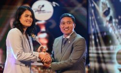 भलिबलकी अरुणा शाहीलाई उत्कृष्ट महिला खेलाडीकाे अवार्ड