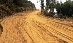 कालोपत्रका लागि माटोको ग्राभेल