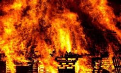 आगलागीबाट धनमाल जलेर नष्ट