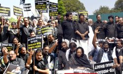 राहुल गान्धीको मुद्दामा कांग्रेसको ‘ब्ल्याक प्रोटेस्ट’