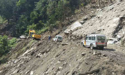 बेसीँसहर–चामे सडक निर्माण सुस्त