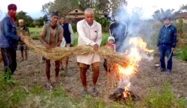 थारु समुदायमा होली पर्व : आगो भित्र्याउने प्रचलन
