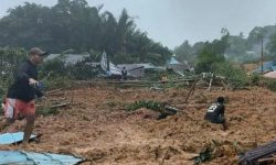 इन्डोनेसियामा पहिरोमा परी ११ जनाको मृत्यु, दर्जनौं बेपत्ता